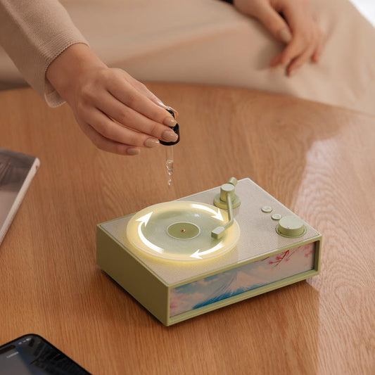 Wireless Bluetooth Speaker Aroma Diffuser Ambient Light Mini Speaker Retro Vinyl Record Player Home High-Quality Sound Gift X19